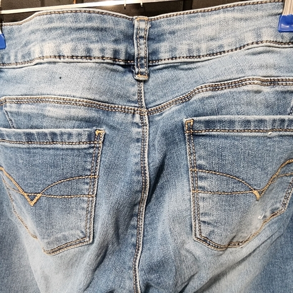 Just Jeans Light Wash Denim Jeans - Picture 3 of 7